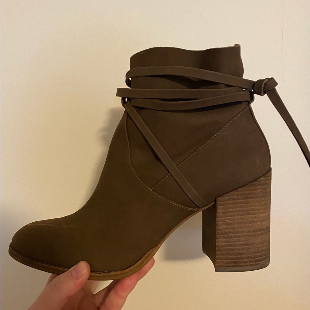 Brown Buffed Leather Steve Madden Booties